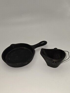 Mini Cast Iron Skillet And Scuttle Taiwan Set Of 2